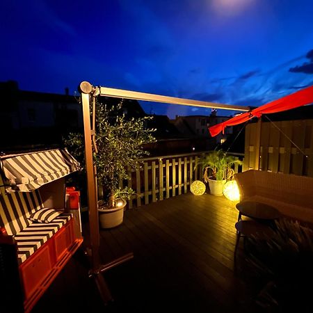 Apartment Napoleon, Naehe Zentrum, 2 Schlafzimmer, Grosser Balkon, Free Wifi ,Parken 예나 외부 사진