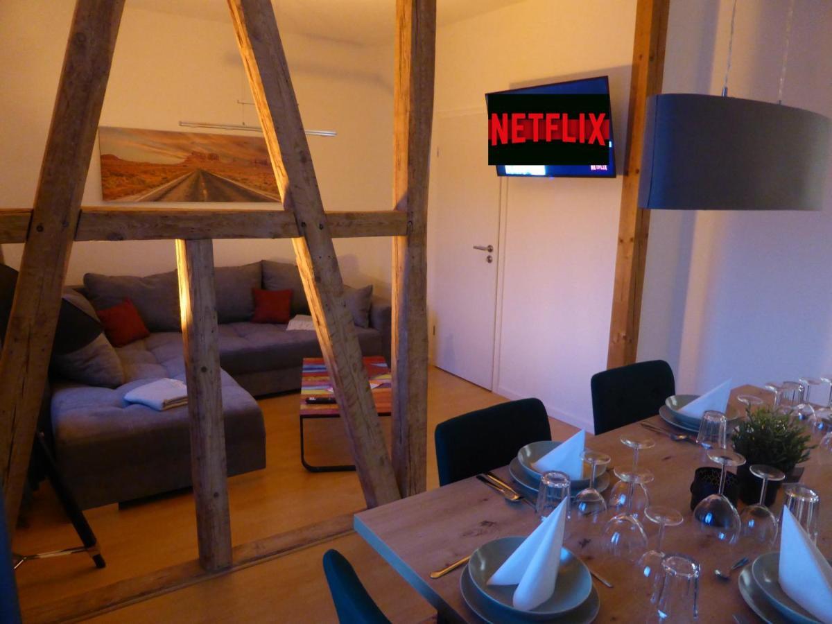 Apartment Napoleon, Naehe Zentrum, 2 Schlafzimmer, Grosser Balkon, Free Wifi ,Parken 예나 외부 사진