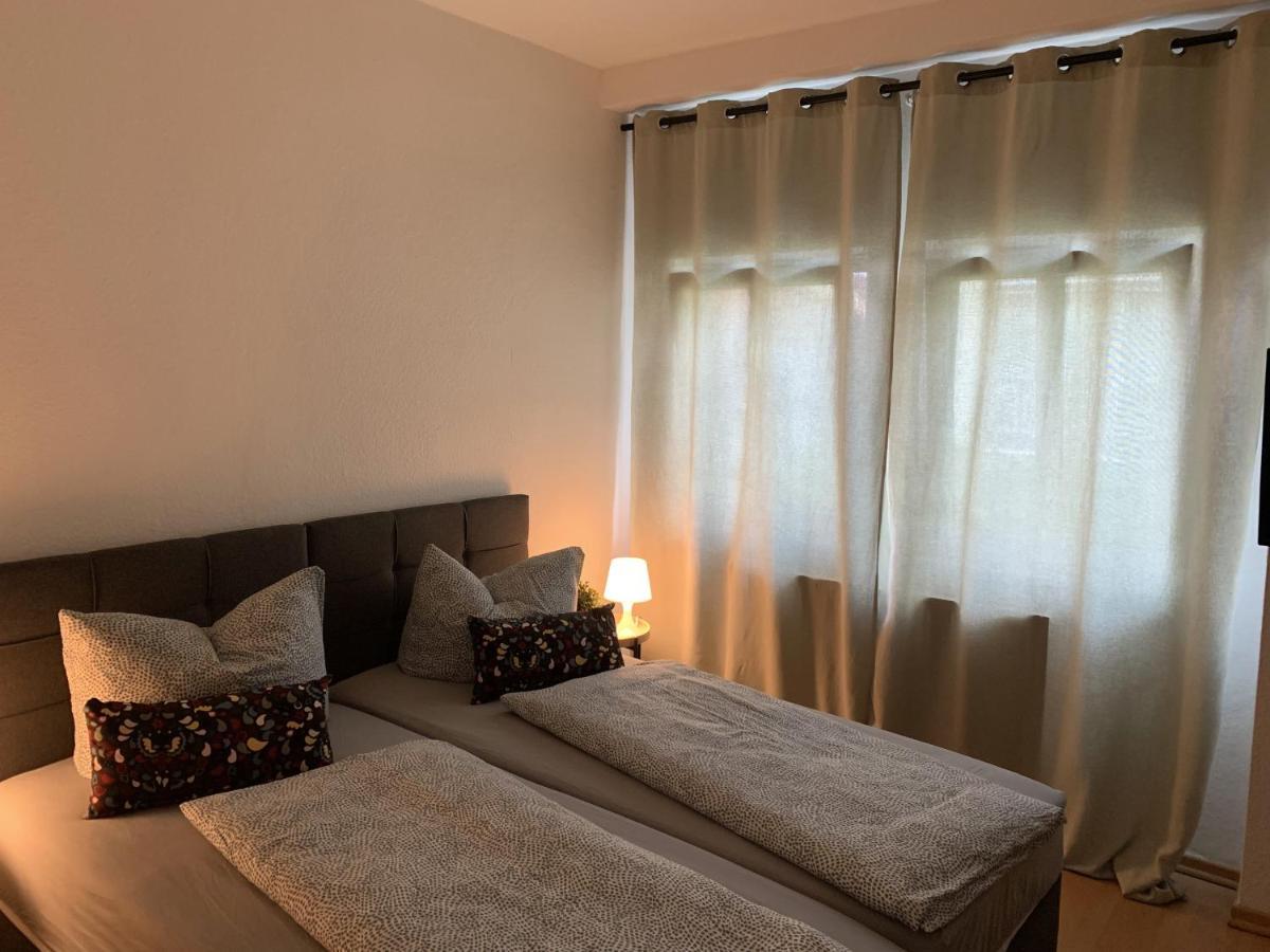 Apartment Napoleon, Naehe Zentrum, 2 Schlafzimmer, Grosser Balkon, Free Wifi ,Parken 예나 외부 사진