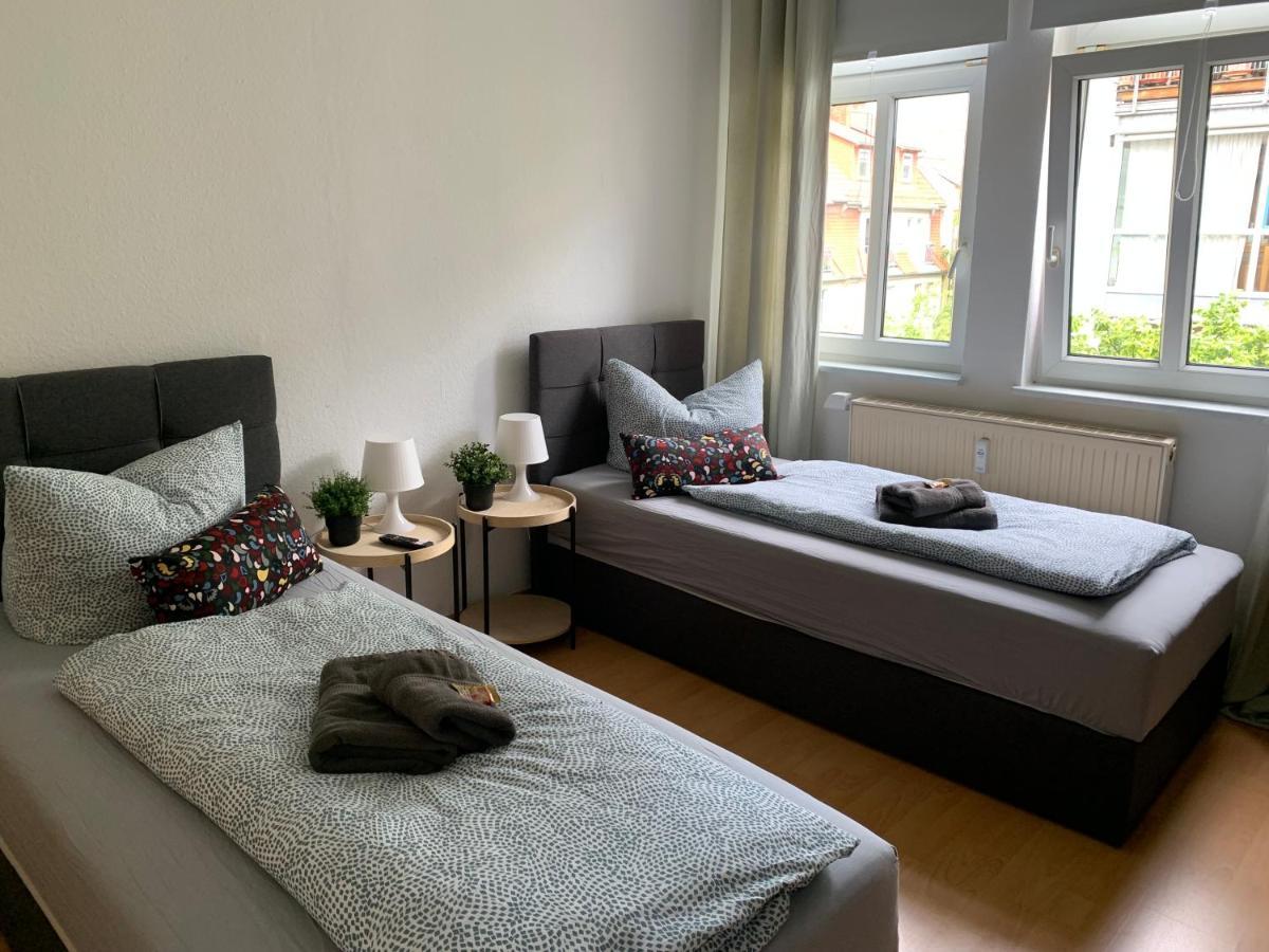 Apartment Napoleon, Naehe Zentrum, 2 Schlafzimmer, Grosser Balkon, Free Wifi ,Parken 예나 외부 사진
