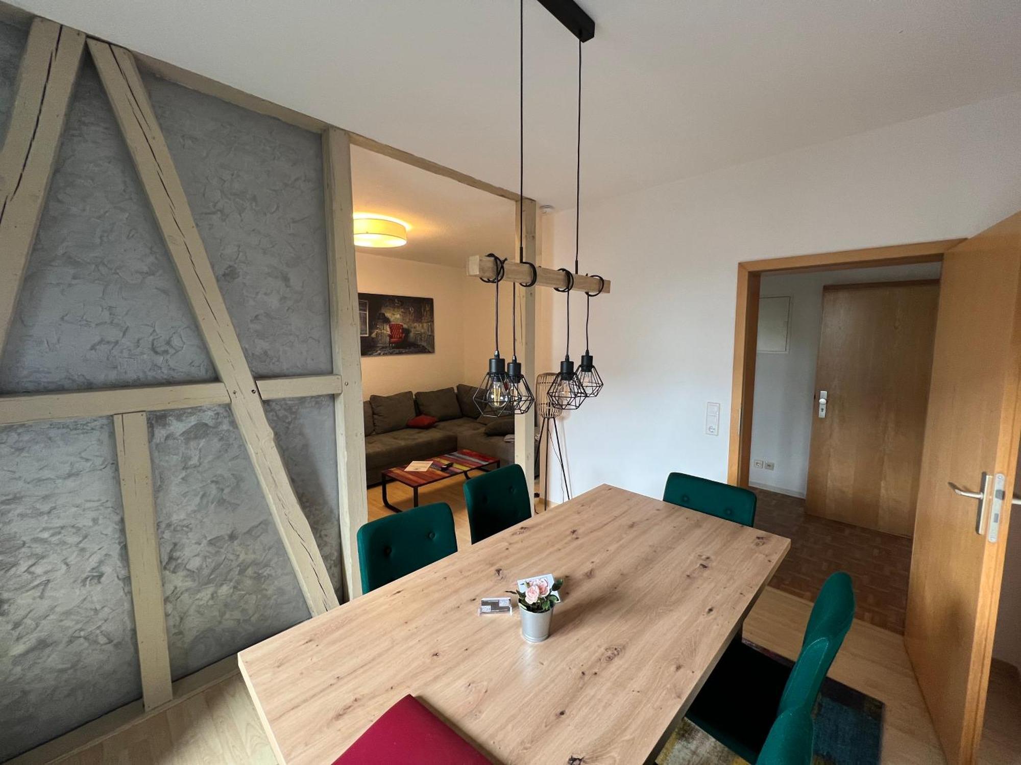 Apartment Napoleon, Naehe Zentrum, 2 Schlafzimmer, Grosser Balkon, Free Wifi ,Parken 예나 외부 사진